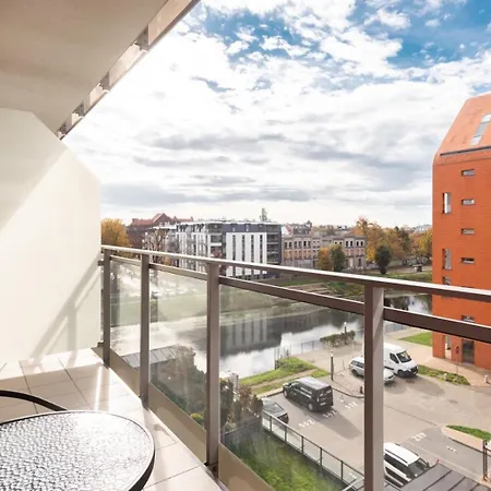 Flatbook - Centre Motlawa River View With Parking * Гданьск
